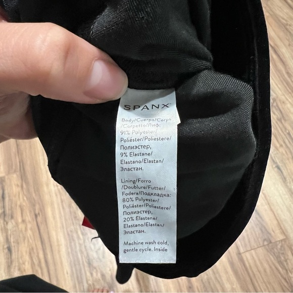 Spanx Velvet Legging - Picture 9 of 10